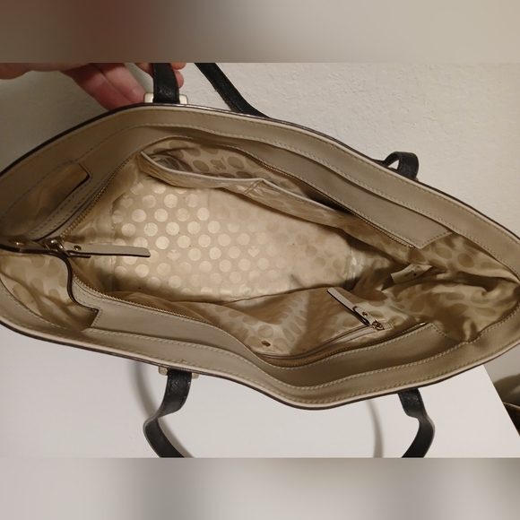 Kate Spade Large‎ Purse With Dust Bag - Picture 9 of 16